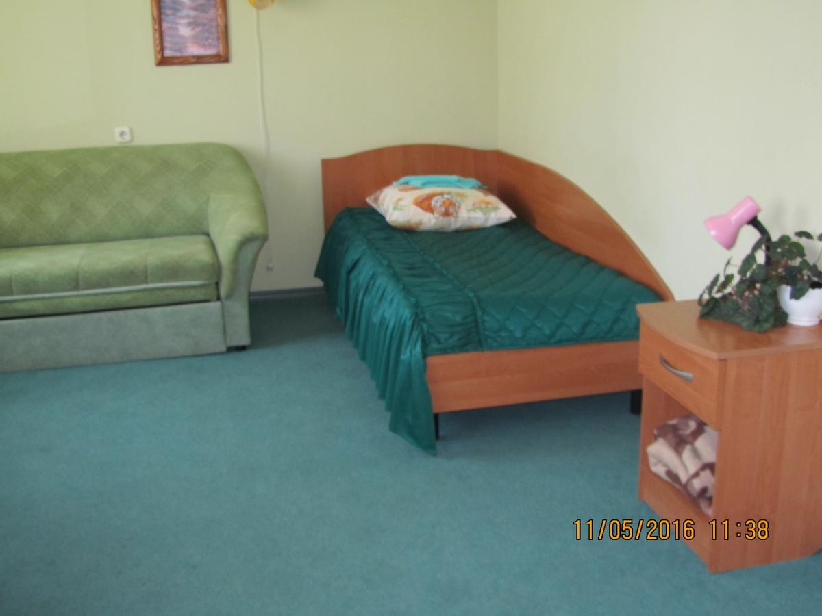 Hotel Berezka Vavkaviszk Kültér fotó