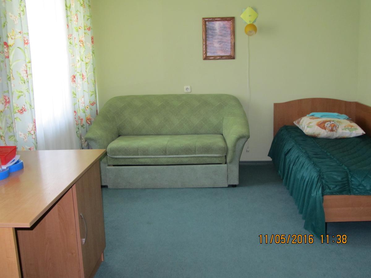 Hotel Berezka Vavkaviszk Kültér fotó