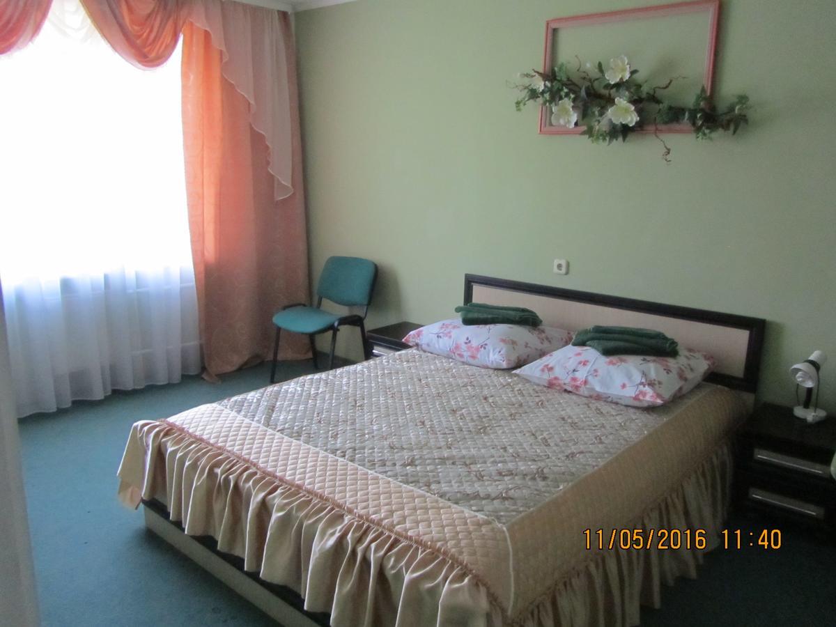 Hotel Berezka Vavkaviszk Kültér fotó