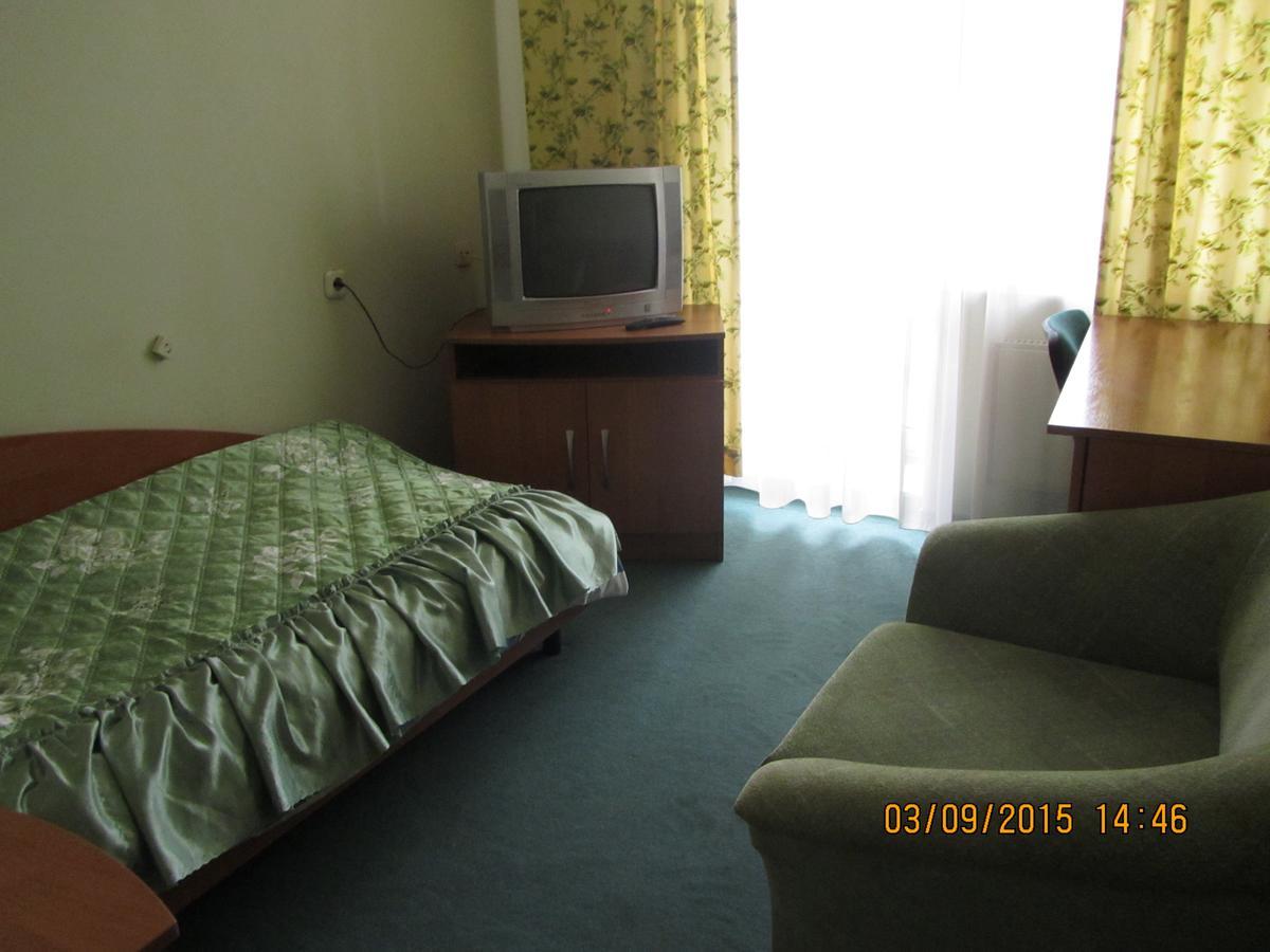 Hotel Berezka Vavkaviszk Kültér fotó