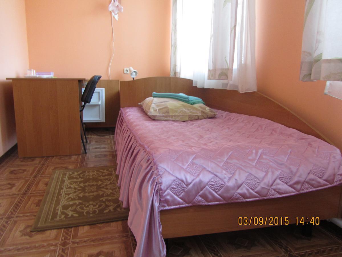 Hotel Berezka Vavkaviszk Kültér fotó